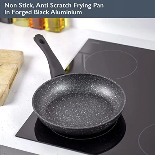 Blackmoor Classic 24cm Non Stick Frying Pan | Induction Compatible | Long Lasting Anti Scratch Coating | Pan for All Hobs | Black